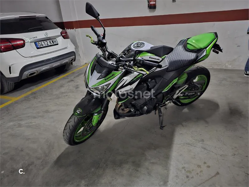 Kawasaki Z800 – Vista 6