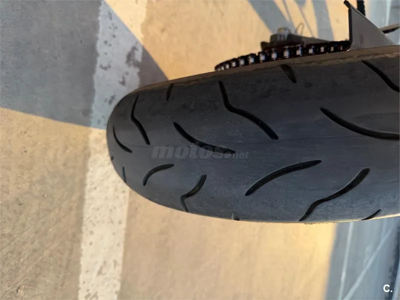 KTM 390 Duke – Vista 5