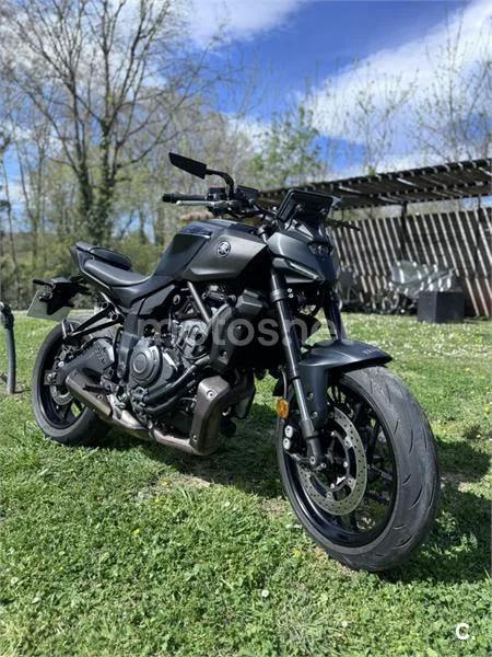 Yamaha MT-07 – Vista 5