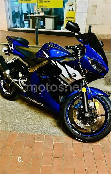 Yamaha R6 – Vista 3