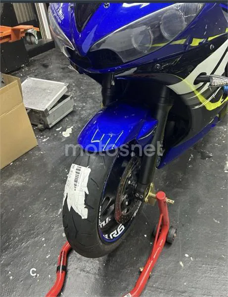 Yamaha R6 – Vista 5