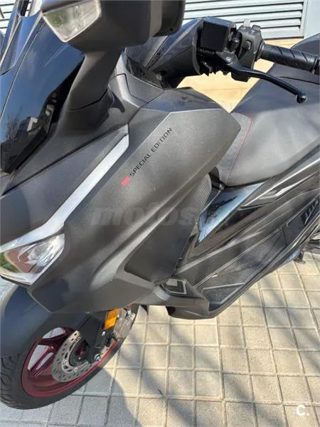 Honda Forza 125 – Vista 3