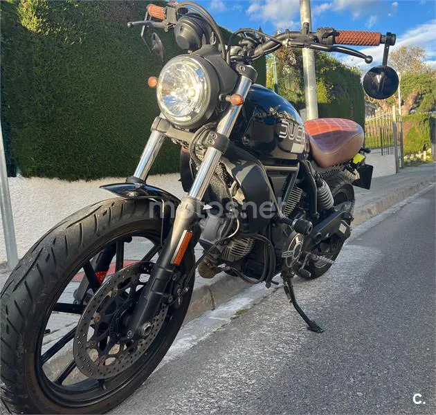 Ducati Scrambler – Vista 7