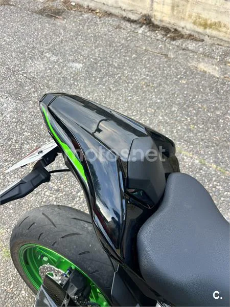 Kawasaki Z 900 – Vista 6