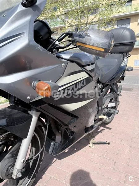 Suzuki GS 500F – Vista 2