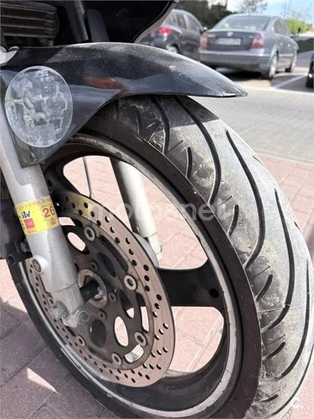 Suzuki GS 500F – Vista 11