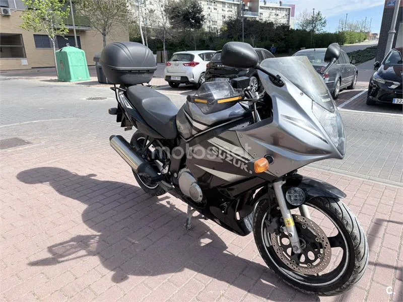 Suzuki GS 500F – Vista 12