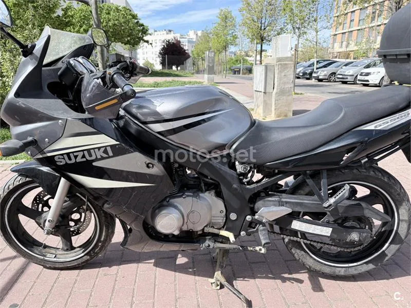 Suzuki GS 500F – Vista 3