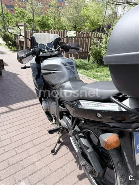 Suzuki GS 500F – Vista 4