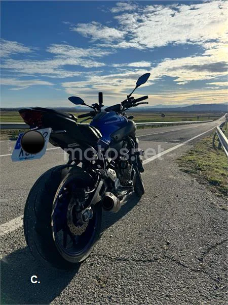 Yamaha MT-07 – Vista 2