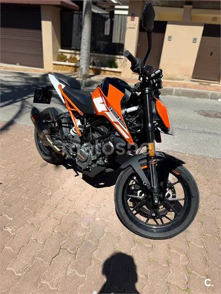 KTM 125 – Vista 14