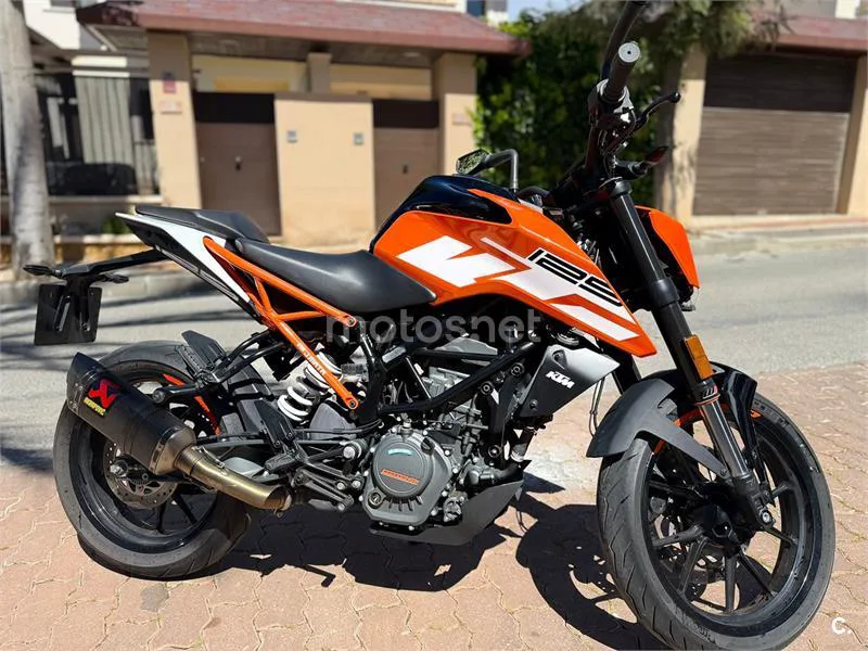 KTM 125 – Vista 7