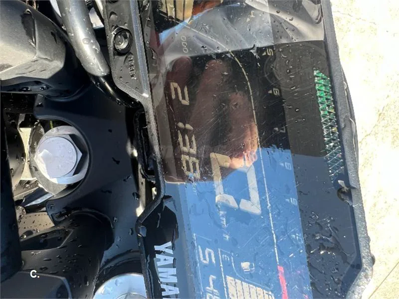 Yamaha MT-125 – Vista 9