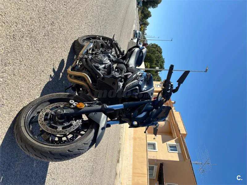 Yamaha MT-07 – Vista 5