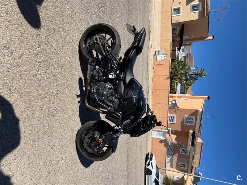 Yamaha MT-07 – Vista 6