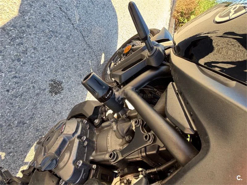 Yamaha MT-07 – Vista 10