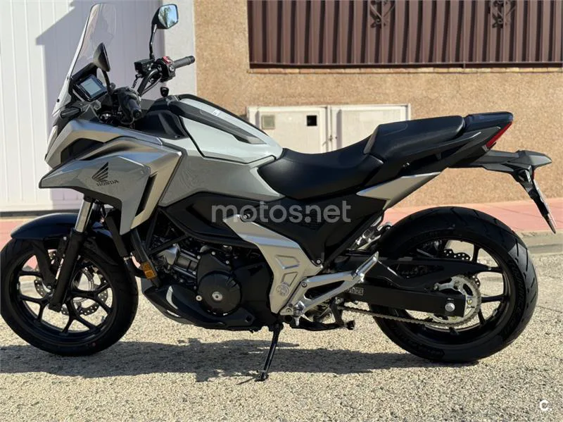 Honda NC 750 X – Vista 2