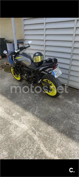 Yamaha MT-07 – Vista 2