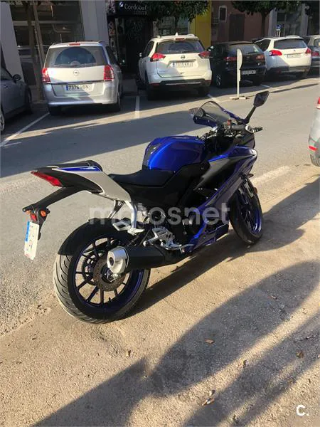 Yamaha YZF R 125 – Vista 5