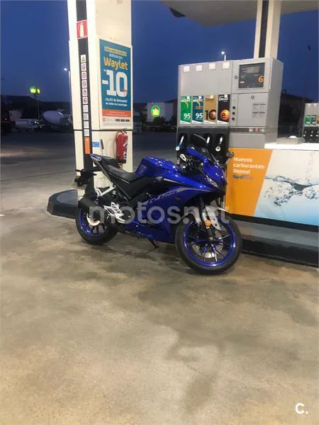 Yamaha YZF R 125 – Vista 6