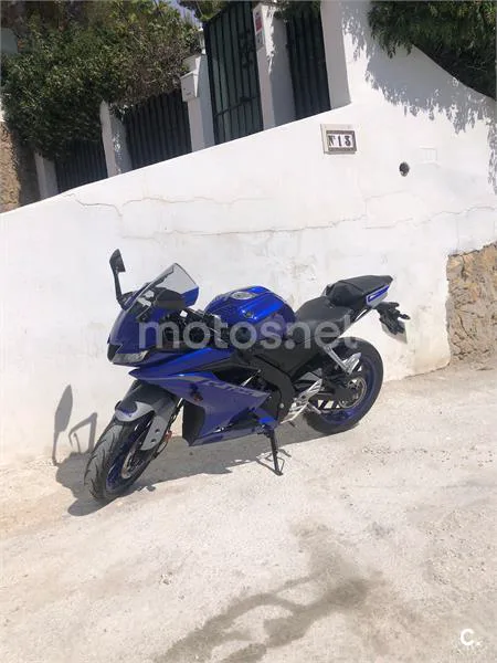 Yamaha YZF R 125 – Vista 7