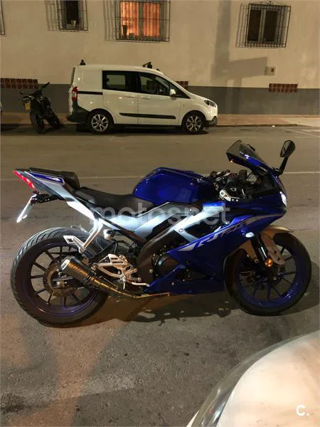 Yamaha YZF R 125 – Vista 8