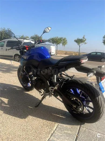 Yamaha MT-125 – Vista 2