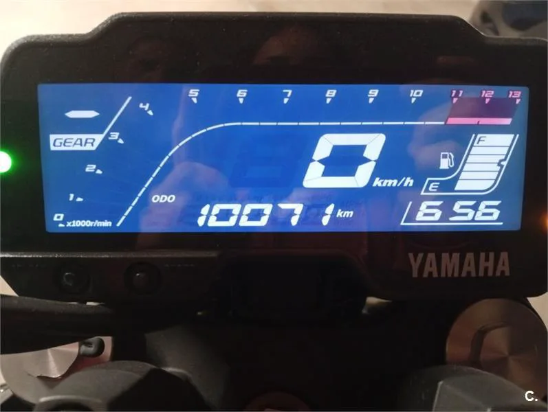 Yamaha MT-125 – Vista 6