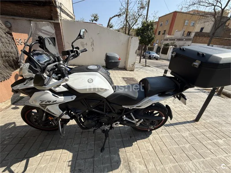 Benelli TRK 502 – Vista 3