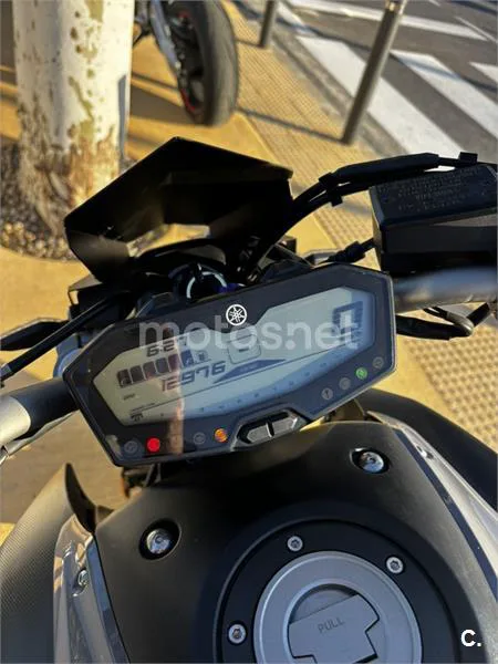 Yamaha MT-07 – Vista 6