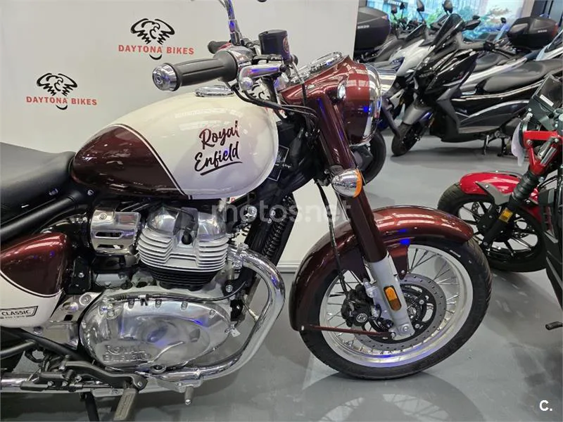 Royal Enfield Classic 650 – Vista 11