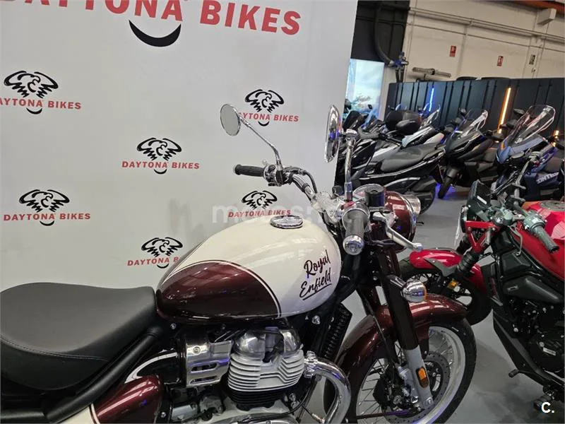 Royal Enfield Classic 650 – Vista 16