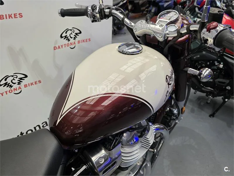 Royal Enfield Classic 650 – Vista 19