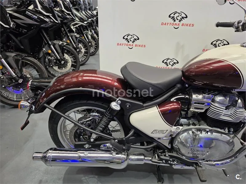 Royal Enfield Classic 650 – Vista 20
