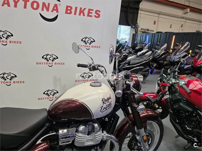 Royal Enfield Classic 650 – Vista 3