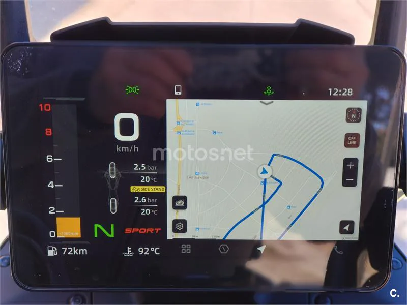 CFMOTO 800 MT – Vista 21