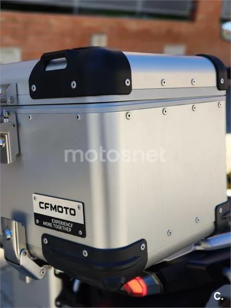 CFMOTO 800 MT – Vista 4