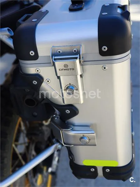 CFMOTO 800 MT – Vista 6