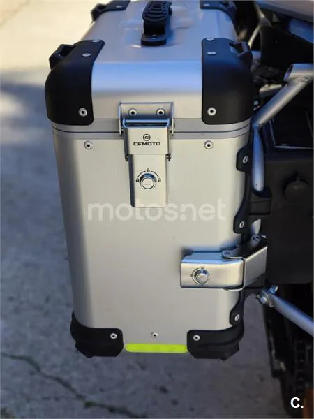 CFMOTO 800 MT – Vista 7