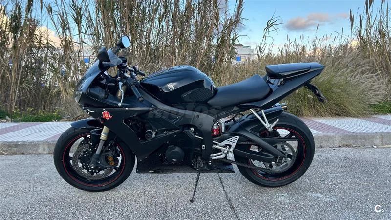 Yamaha YZF R6 – Vista 3