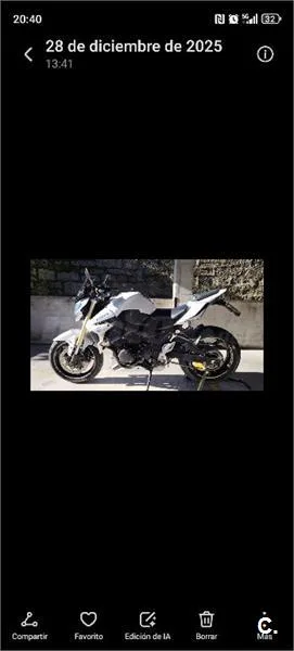 Suzuki GSR 750 – Vista 5