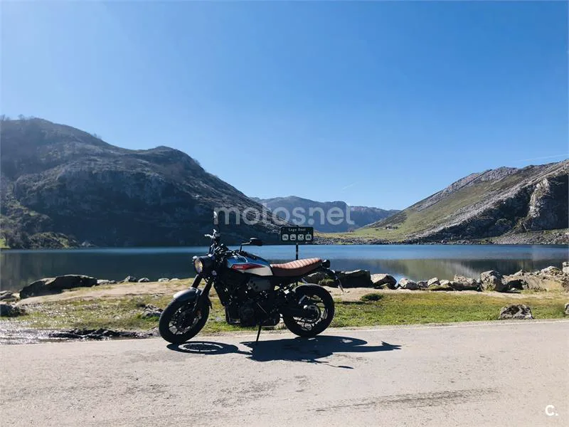 Yamaha XSR700 – Vista 17