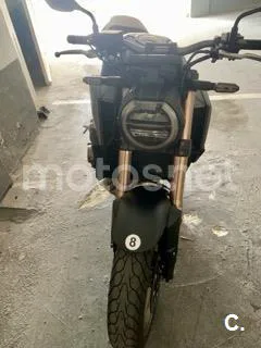 Honda CB 650 R – Vista 3