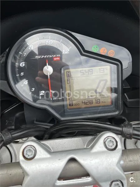 Aprilia Shiver 750 – Vista 8