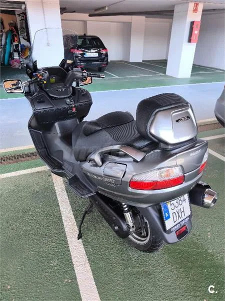 Suzuki BURGMAN 650 Executive – Vista 3