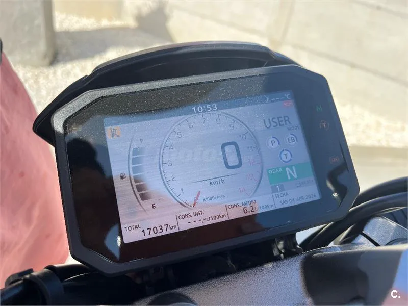 Honda CB 1000R – Vista 13