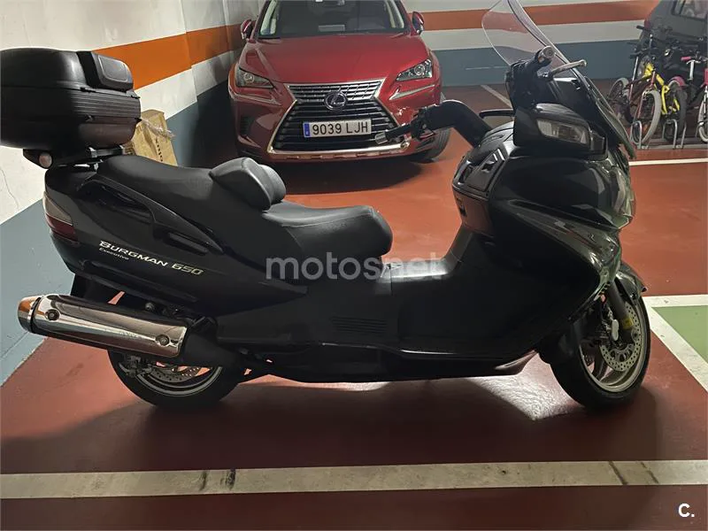 Suzuki BURGMAN 650 Executive – Vista 7