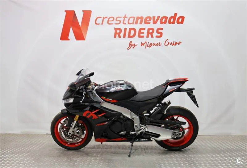 Aprilia RSV4 – Vista 3