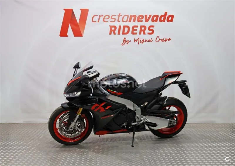 Aprilia RSV4 – Vista 4