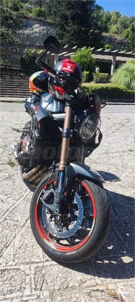 Honda CB 650 R – Vista 2